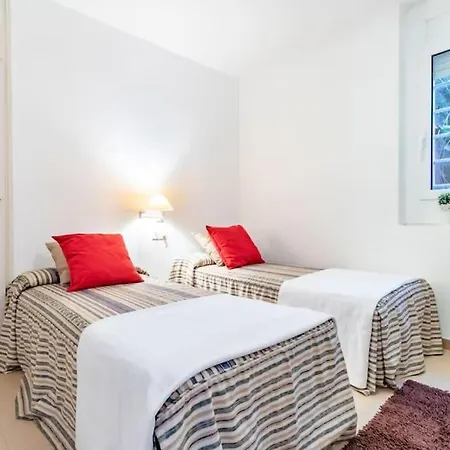 Apartment Duplex En Almadrava Con Piscina Comunitaria Montjoi
